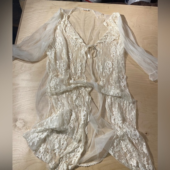 Roaman’s Sheer Robe One size fits all (JG) - Picture 5 of 12